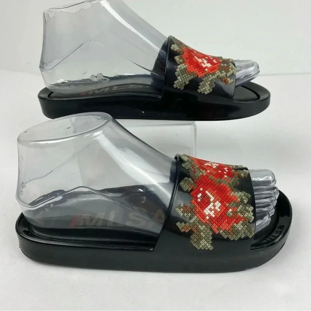 Melissa Pixel Floral Beach Slide Black Patent Leather Sandals Woman’s 6